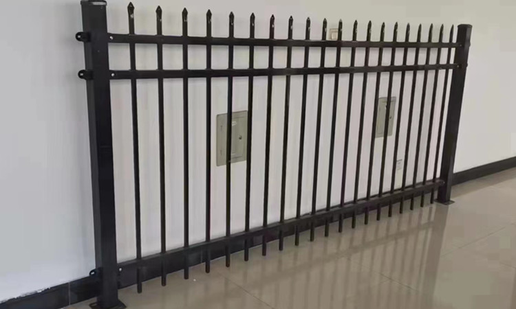 圍擋護欄
